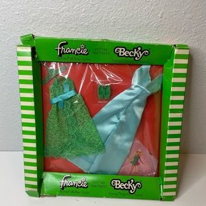 Vintage RARE 1970 The Francie Look